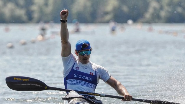 Máme čerstvého MAJSTRA SVETA v rýchlostnej kanoistike, zlatý je aj ženský štvorkajak
