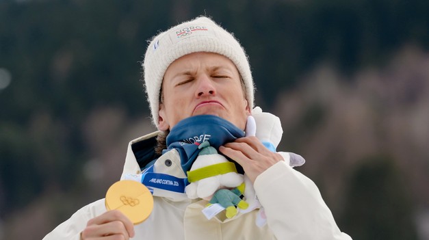 Klaebo so ZLATÝM hattrickom v šprinte