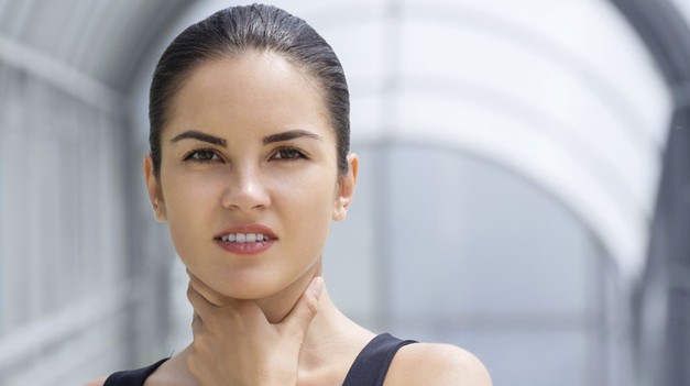 Viete, čo je postnazálne kvapkanie? Ak vám ZATEKÁ HLIEN DO HRDLA, trpíte ním aj vy