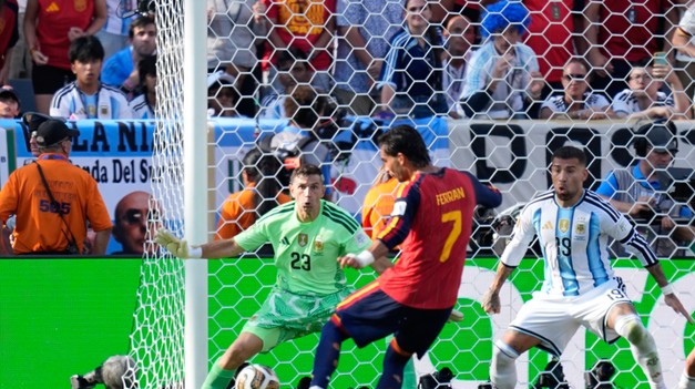 Oslabená Argentína padla v predĺžení, Španieli sú MAJSTRI SVETA