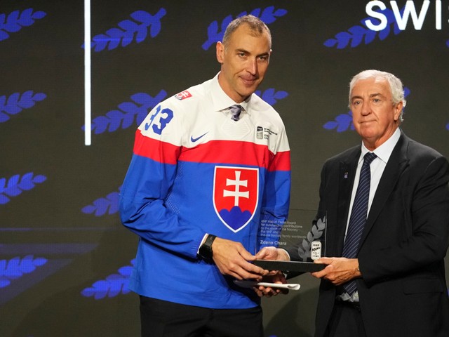 Reakcie na uvedenie Cháru do siene slávy IIHF, Crosby: Radšej by som hral s ním ako proti nemu