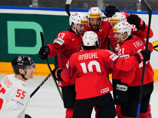 Kanada novým lídrom A skupiny, nad Švajčiarmi vyhrala 3:2