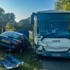 Pri Drahňove sa zrazil autobus s autom: V autobuse bolo 16 detí