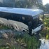 Autobus spôsobil hromadnú nehodu. Zahynulo päť ľudí, medzi obeťami sú aj dve deti