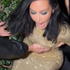 Uniklo video: Kim Kardashian sa na Oscaroch neudržala na nohách!