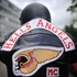 Polícia rozbehla zásah proti motorkárom Hells Angels: 1 200 policajtov prehľadáva desiatky objektov