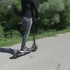 Neznáma osoba na elektrokolobežke zrazila seniorku a pokračovala ďalej v jazde