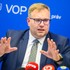 Ombudsman žiada zmenu: Pacient nemá behať po ambulanciách so zoznamom v ruke