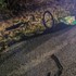 Auto zrazilo cyklistu pri Čiernej nad Tisou. Zraneniam na mieste podľahol