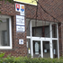 Učiteľ čelí obvineniu zo sexuálnych útokov na študentov. Sudkyňa ho poslala do väzby