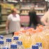 Slováci pri nákupoch šetria: siahajú po lacnejších potravinách a akciách