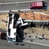 VIDEO: Po tragickej zrážke autobusu s kamiónom sú desiatky obetí a zranených