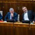Poslanci nepodporili návrhy opozície. O funkciu neprišiel žiadny z ministrov