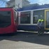 Vážna nehoda v Bratislave: Vlak sa na Ivanskej ceste zrazil s autobusom