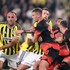 ŠKRINIAROVO Fenerbahce remizovalo s pražskou Slaviou