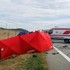 Tragická nehoda pri Hrhove: Zrazilo sa nákladné auto s dvoma osobnými vozidlami, nehoda si vyžiadala obeť