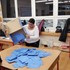 Vo volebnej miestnosti dostanete štyri lístky. Pozrite sa, ktorý patrí do ktorej obálky