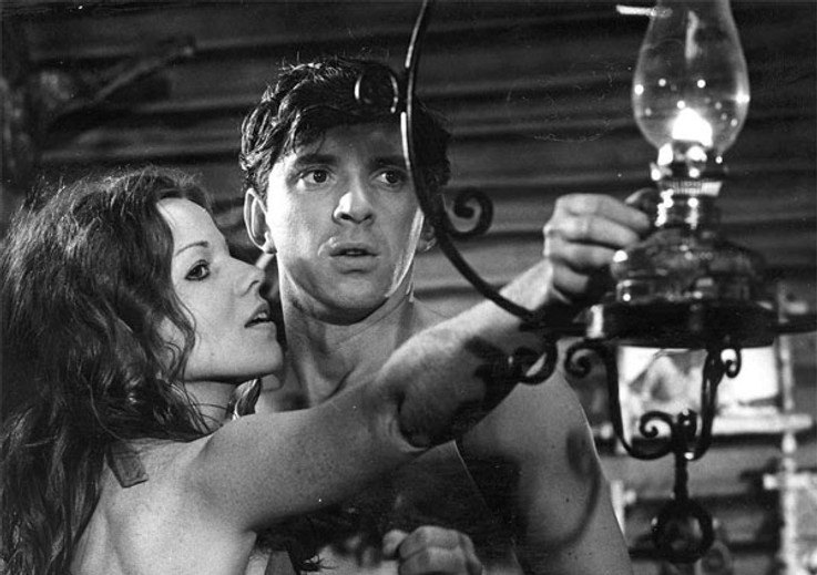 Dva muži hlásí příchod