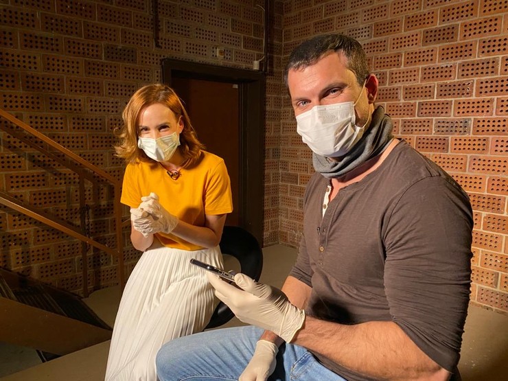 Pomôž susedovi - Táňa Pauhofová a Ján Koleník