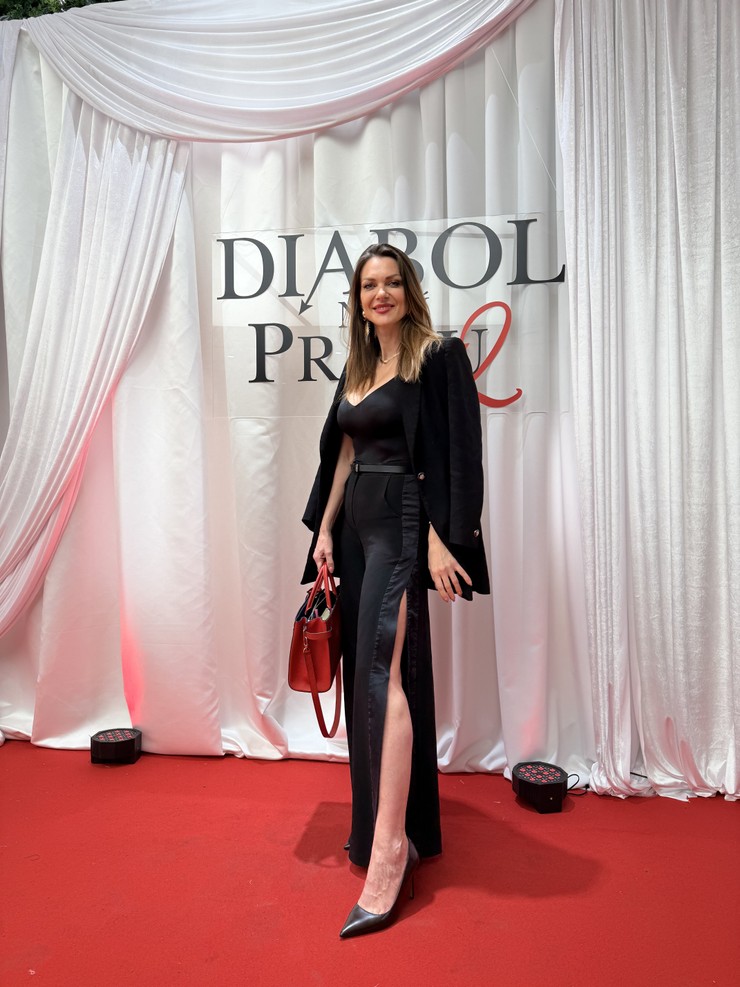 Diabol nosí Pradu 2  - Martina Schindlerová