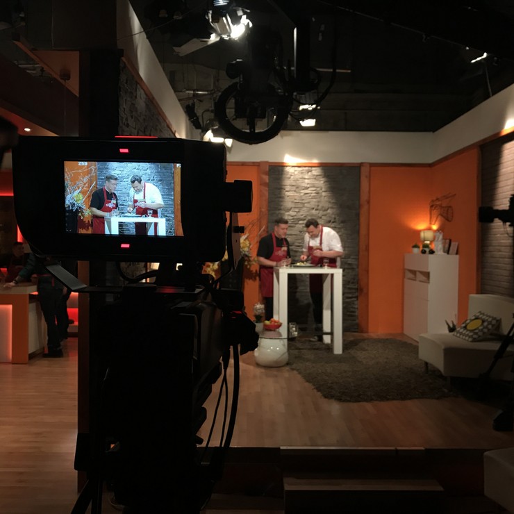 Moja mama -  Korbelič a Ort ochutnávajú jedlo súperov