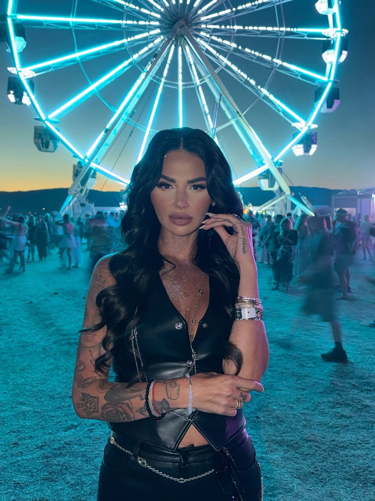 Festival LOVESTREAM - Zuzana Plačková