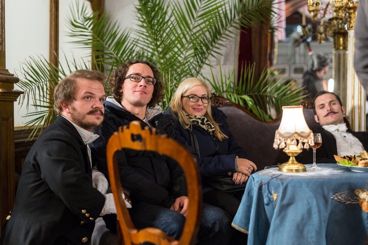 1890 - Zákulisie výroby a kurátori