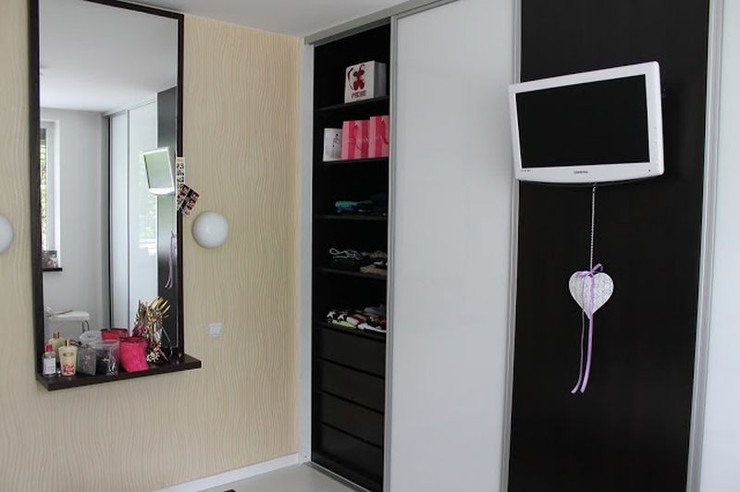 TOP STAR - Skoncová šatník 3