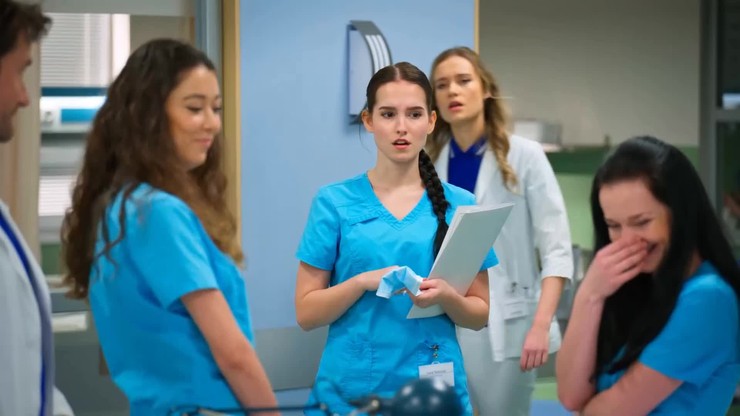 [multi] Nemocnica - Gréta robí poriadky 4241