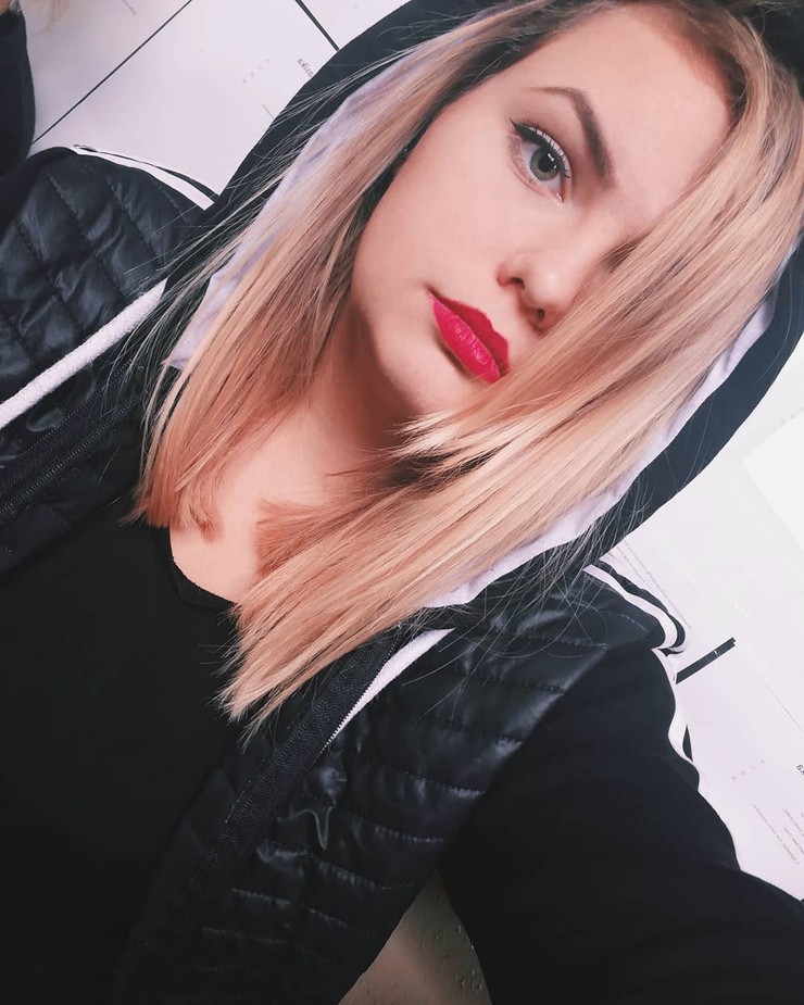 Nový život - Laura Kronauerová