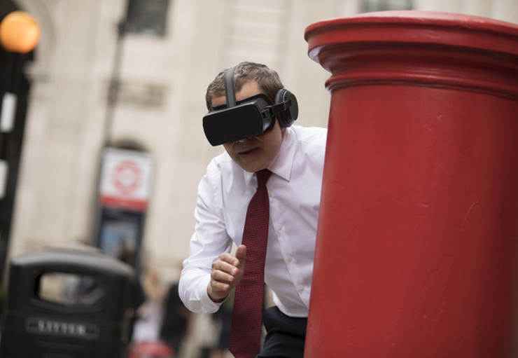 Johnny English znovu zasahuje