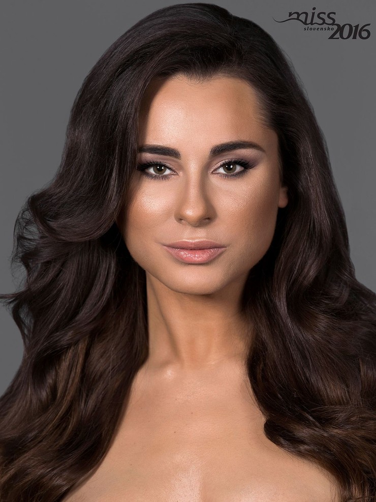 Oficiálne portréty finalistiek Miss Slovensko 2016