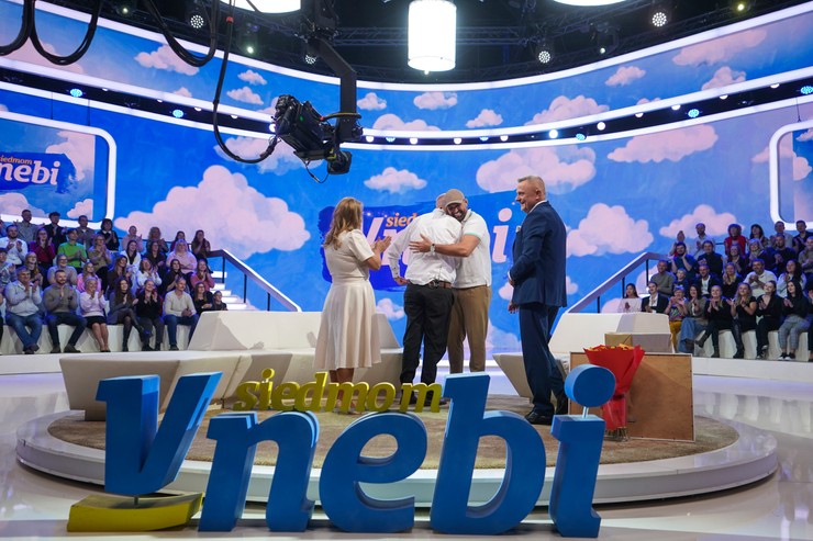 V siedmom nebi - 1. epizóda 