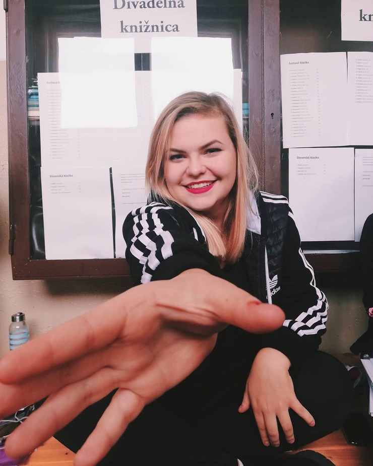 Nový život - Laura Kronauerová