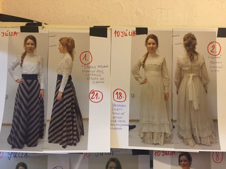 1890 - Kostýmy a korzety