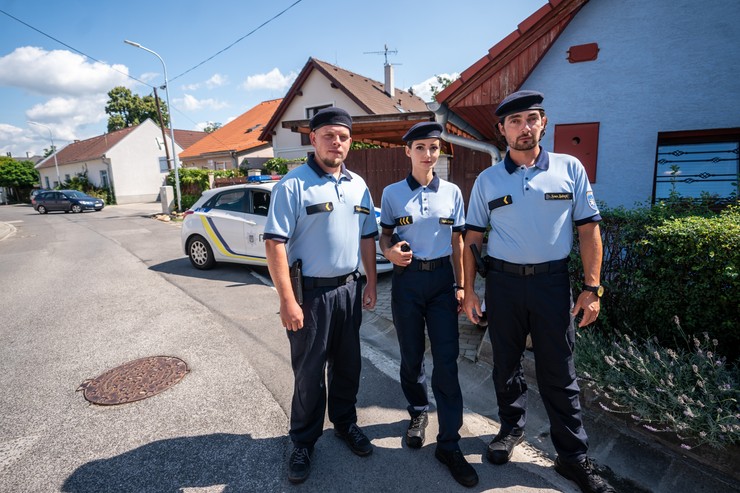 Iveta Fejková (v strede)