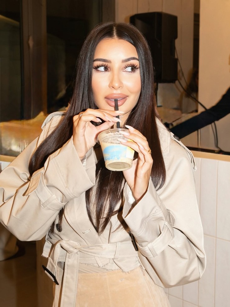 Karolína Shawty (2)