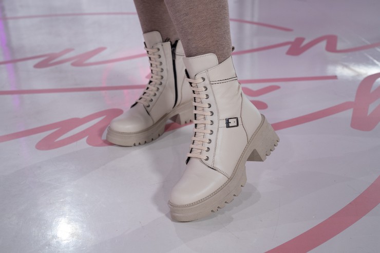 Nákupné maniačky: téma Obleč sa na chatu v zime - Nina