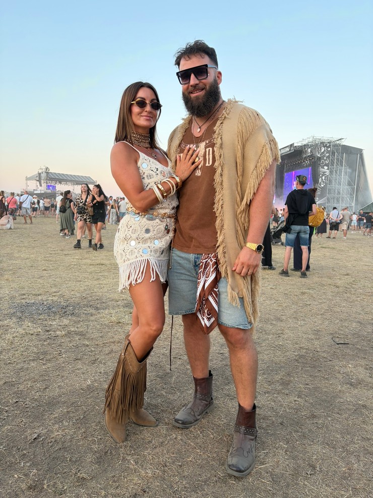 Festival LOVESTREAM - outfity