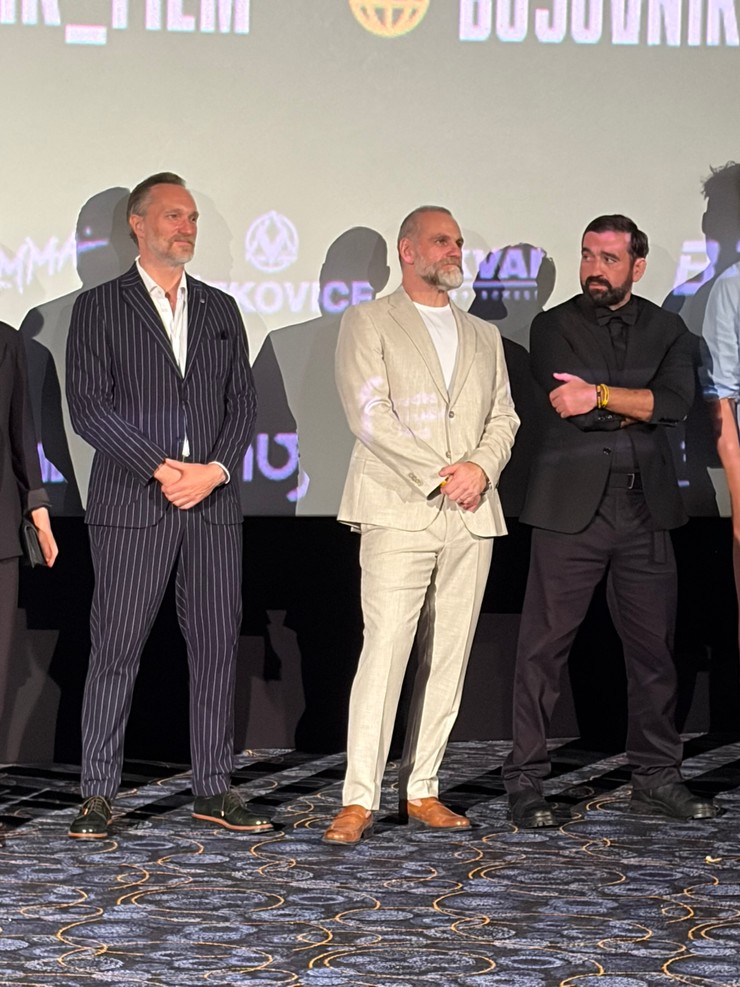 Slávnostná premiéra filmu Bojovník - zľava Marián Mitaš, Ján Jackuliak a Milan Ondrík