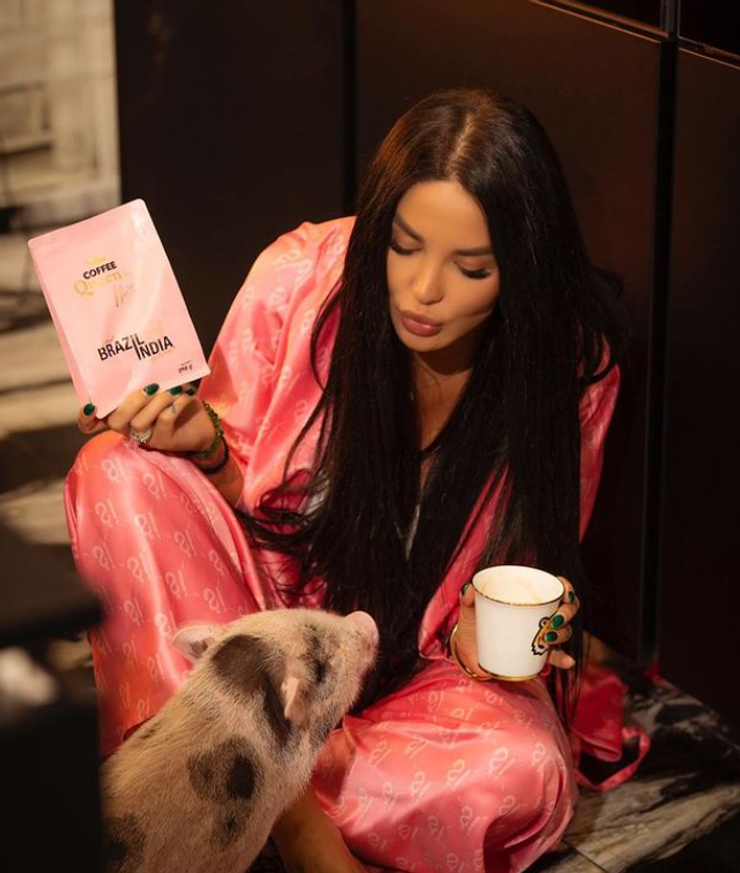 Zuzana Plačková s milovaným prasaťom