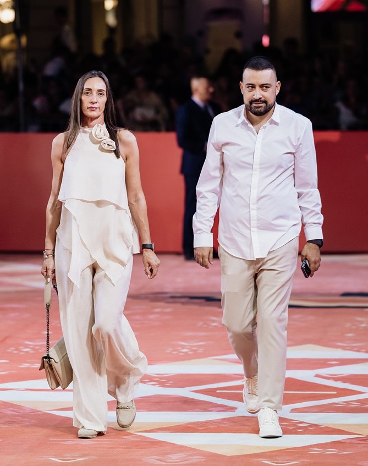 Sarajevo Film Festival 2026 - outfity v bielej farbe