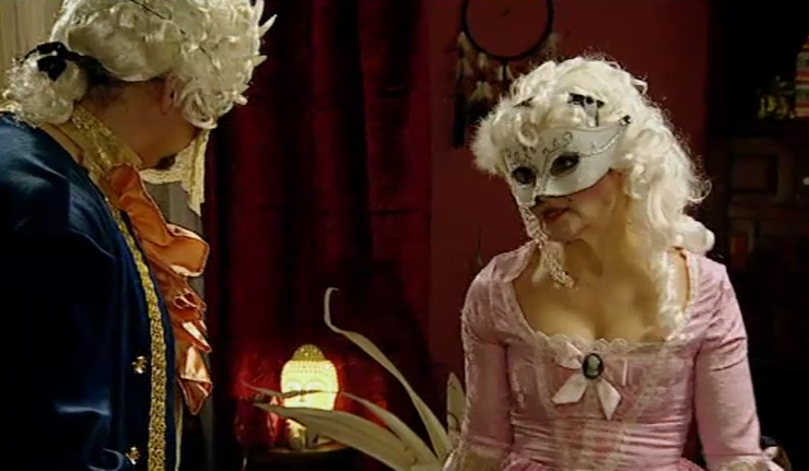 Hurka a Bežná v spálni 3