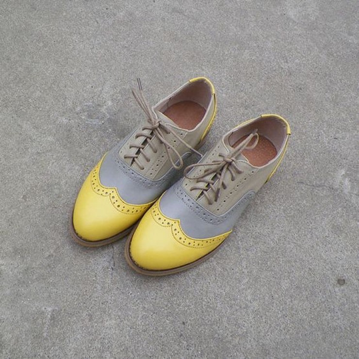 Farby roka 2021 - Ultimate Gray a Illuminating