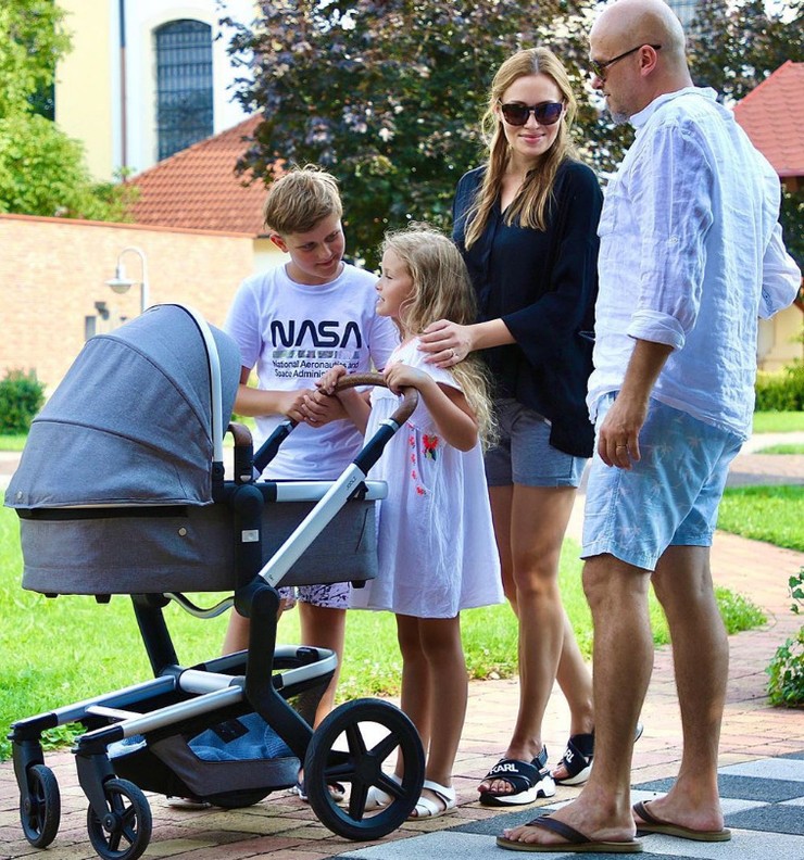 Maria Cirova s rodinou