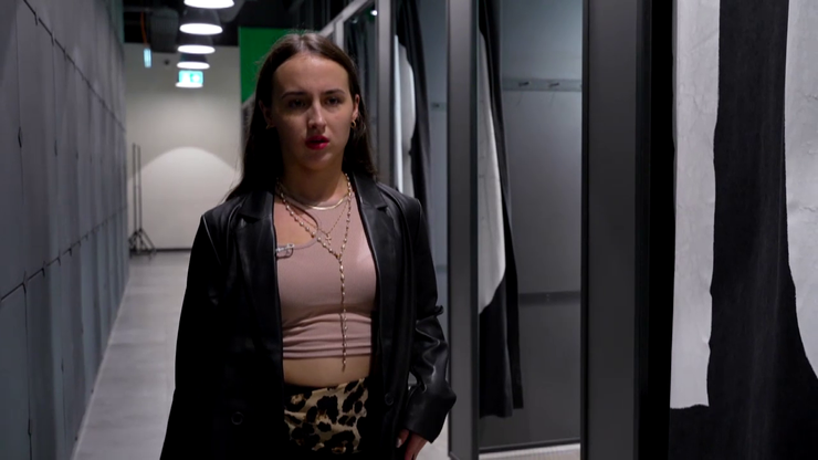 Nákupné maniačky - téma: Trenčkot - Lea