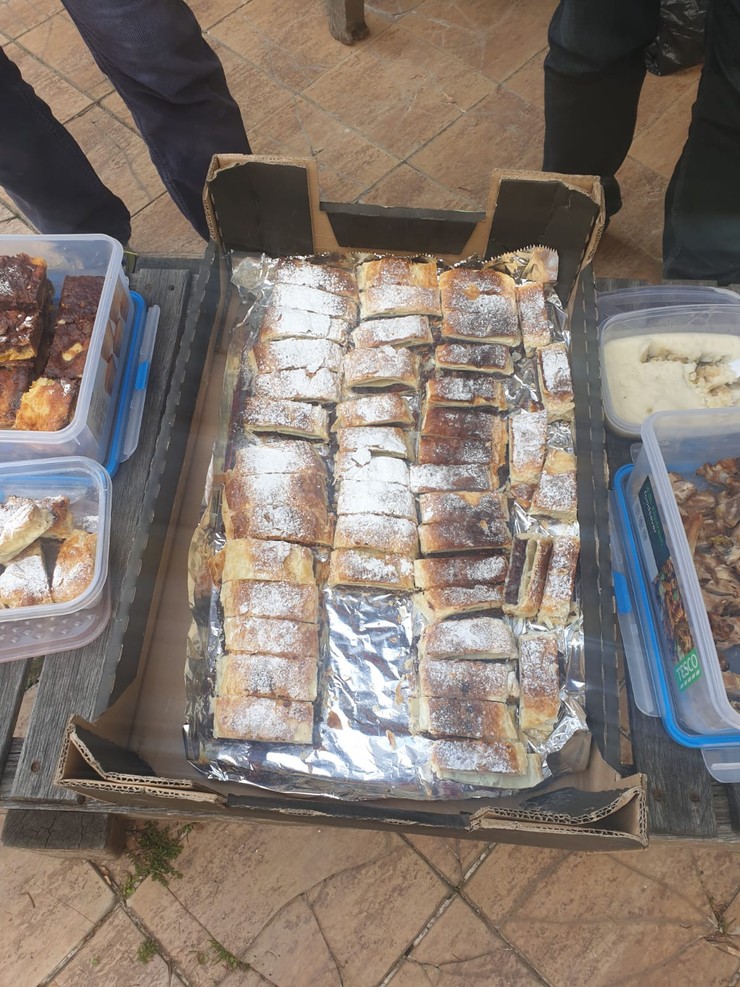 Hranica - Hana Gregorová pripravila kolegom hody