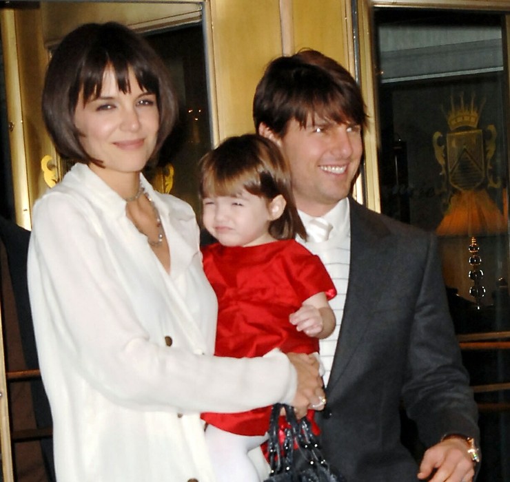 Tom Cruise, Katie Holmes a ich dcéra Suri v roku 2008
