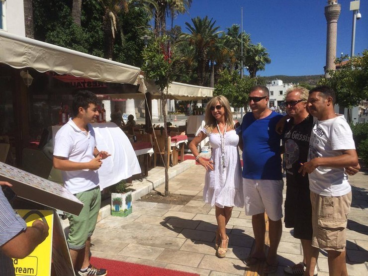 Carmen má nový účes 1