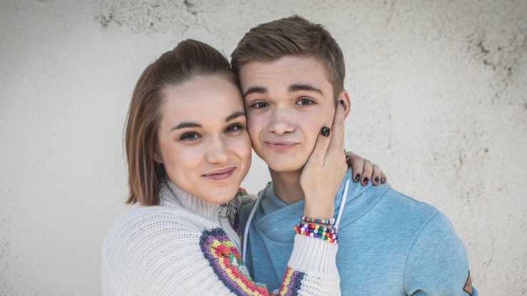 Nový život - Max Bolf a Laura Petersen